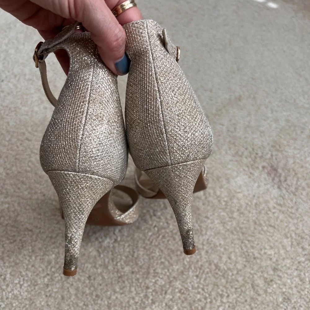 Dream‎ Pairs Gold Glitter Heels Ankle Strap Criss Cross Party Shoes US 10